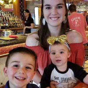 Meet your Posher, Taylor